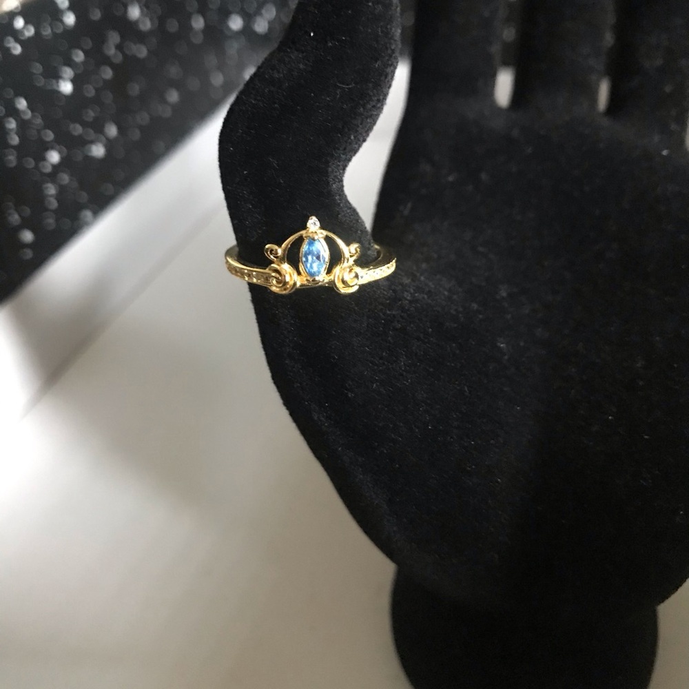 Gold Tone Blue Stone Crown Cinderella Ring - size 7.5